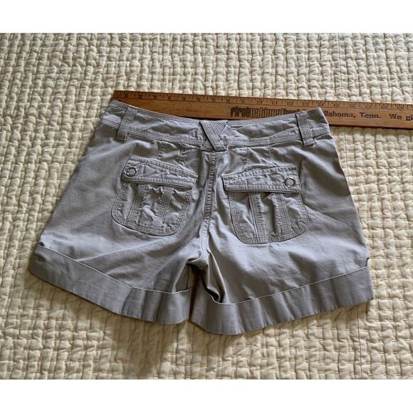 White‎ House Black Market Khaki Shorts size 0 - Picture 7 of 11